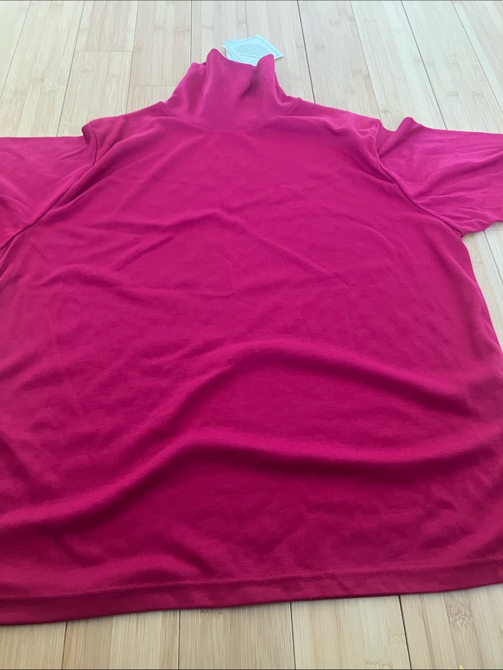 Women's Fuchsia Short Sleeve Mock Neck Top